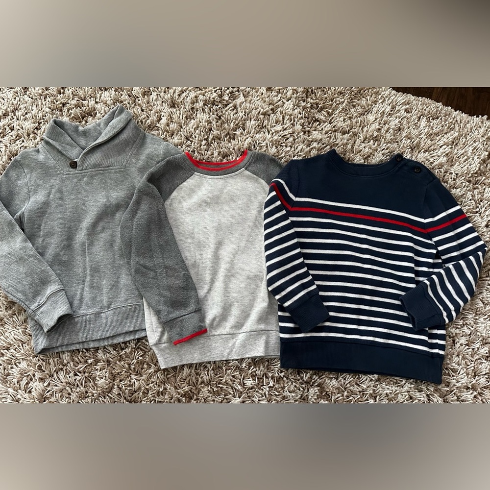 3 Old Navy 5T Sweaters